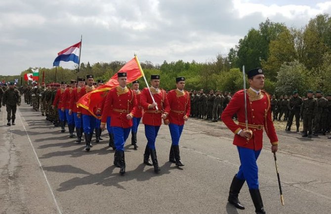 Naši gardisti na vojnoj paradi u Varšavi među 30 zemalja