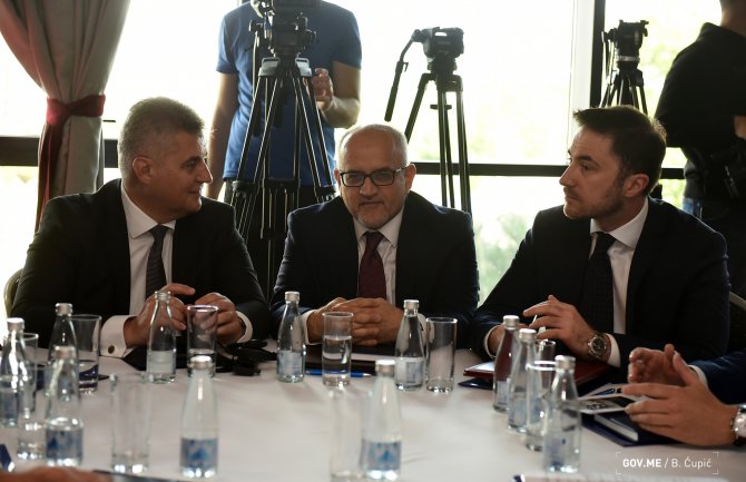 Konferencija počasnih konzula u Podgorici: Predstavljeni aktuelni projekti i razvojni prioriteti Crne Gore