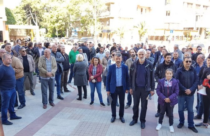 Tivćani predali peticiju za očuvanje krstionice