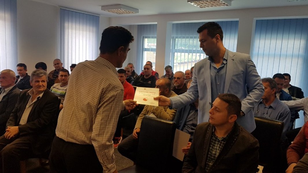 5977532820551093481172134456347990612770816n