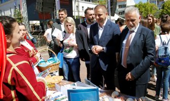 Šehović: Bolje biti dobar poslastičar, nego prosječan ili loš pravnik