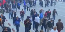 Tirana: Demonstranti bacali Molotovljeve koktele (VIDEO)