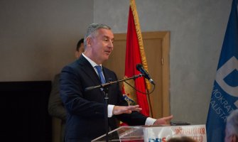 Đukanović: Tuđe ne otimamo, naše ne damo