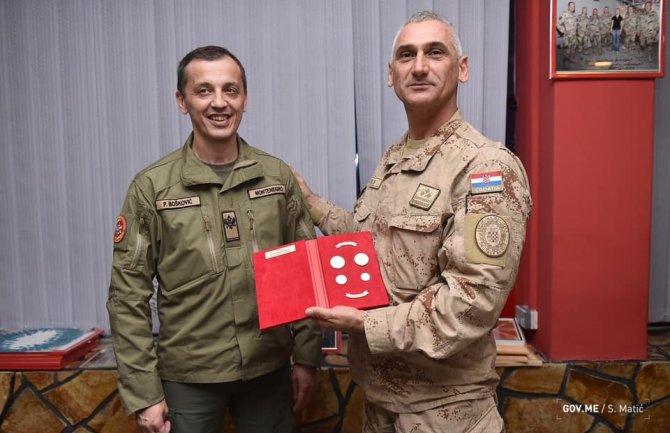 Konsa: Crnogorski vojnici su primjer kakav vojnik treba biti i kako služiti svojoj domovini 