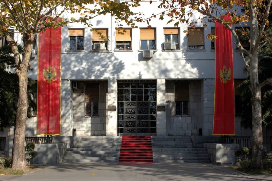 2019052123654730244660674Web