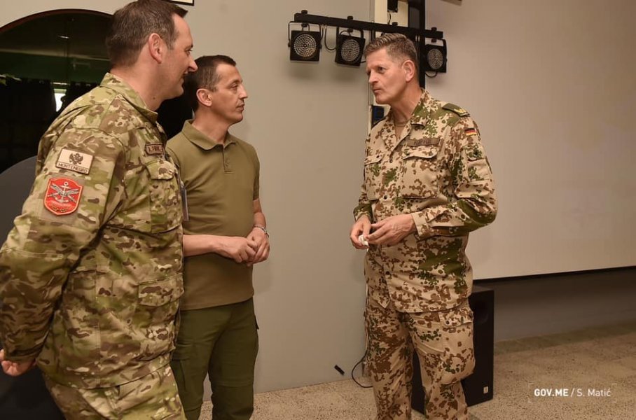 610176822420722884828499600179120785063936n