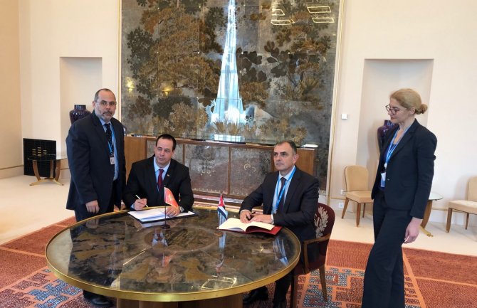 Potpisan Memorandum između CG i Kube: Smanjiti stopu smrtnosti djece mlađe od 5 godine