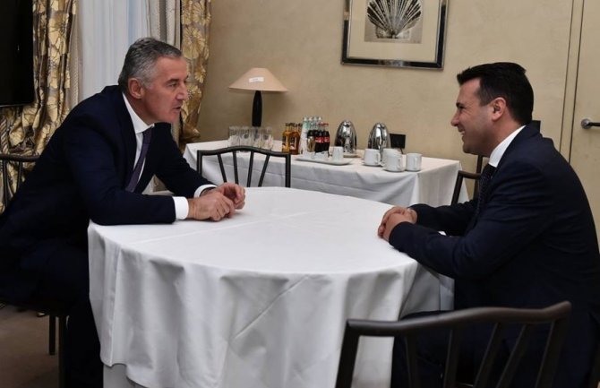 Đukanović i Zaev sjutra u Podgorici