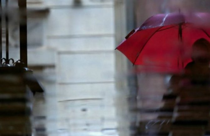 Kiša, pljuskovi i grmljavina, temperatura do 24 stepena