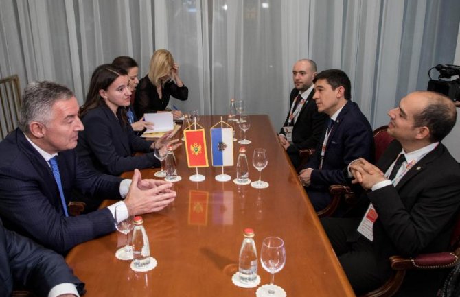 Crna Gora i San Marino imaju dugu i bogatu istoriju i značajno kulturno nasljeđe