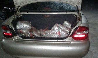 Beograd: Uhapšen Crnogorac, policija u vozilu pronašla 39 kg marihuane (FOTO)