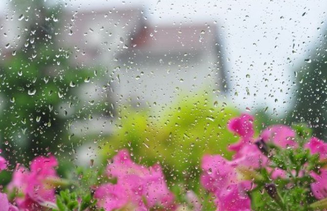 Oblačno, u noćnim satima kiša