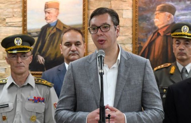 Vučić o Tačijevoj prijetnji: Reagovaćemo odlučno i ozbiljno