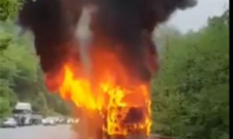 Zapalio se autobus kod Konjica(VIDEO)