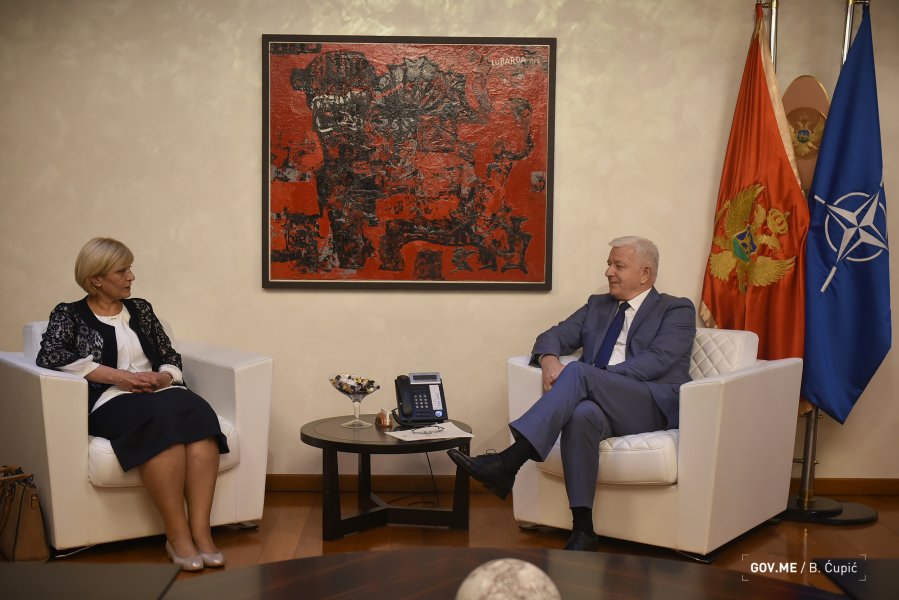 4801247055635d377222do