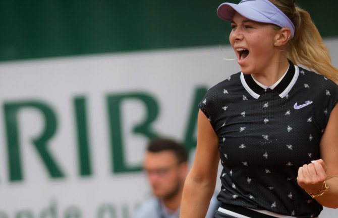 Anisimova pobijedila Halep, plasirala se u polufinale Rolan Garosa