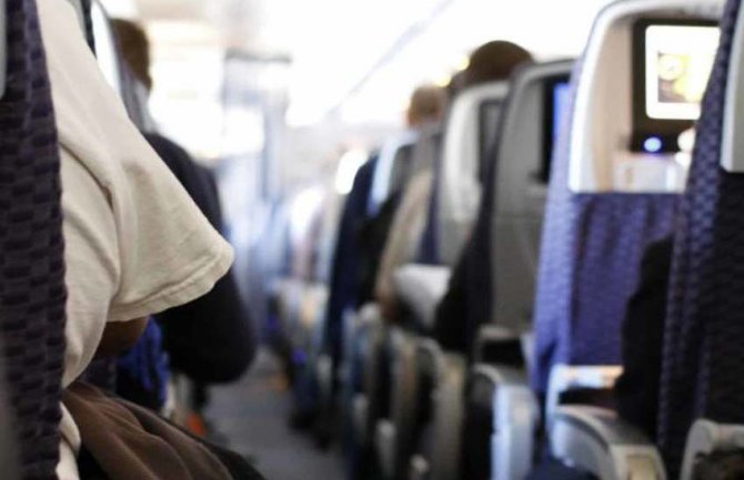 Slovenija: 500 litara tekile vrijednosti 72.000 eura sakrili u avionu