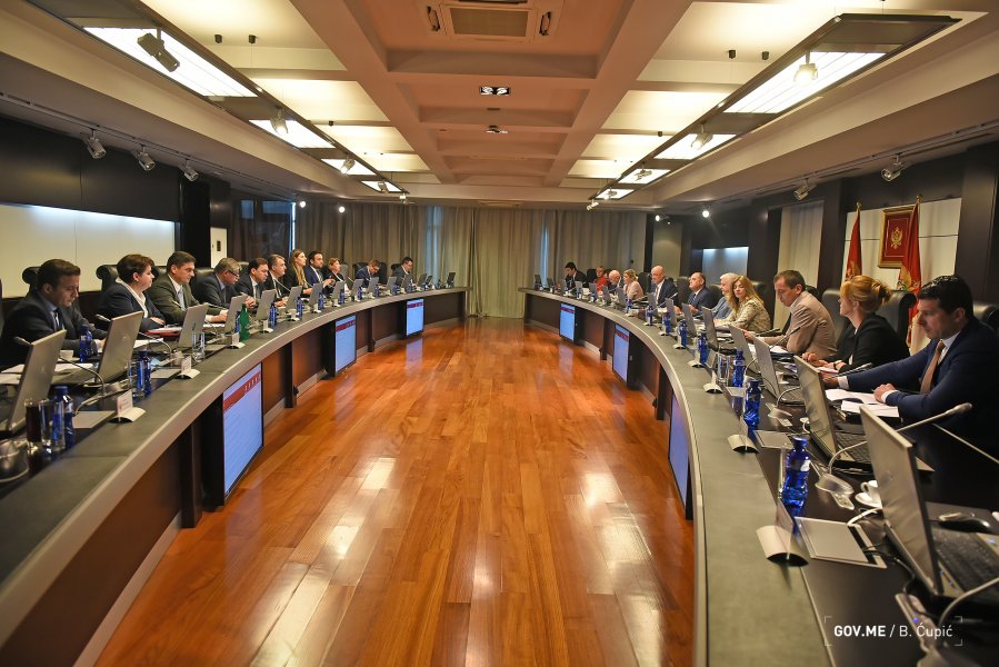 48012519808aaf6ee8e43o