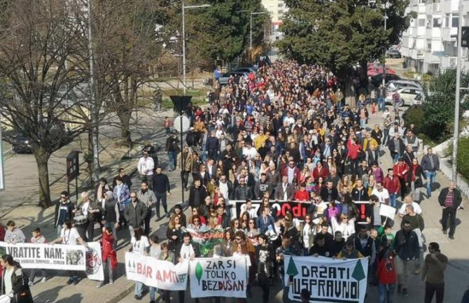 URA Bar: Suđenje čempresarima je sramota, država priznala grešku