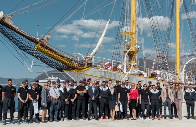  Većina studenata Pomorskog fakulteta prvi ukrcaj na brod  ostvari do 6 mjeseci po završetku studija