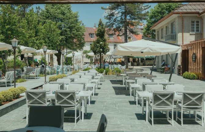 Otvorena „Gradska kafana“, kultno sastajalište Cetinjana i njihovih gostiju