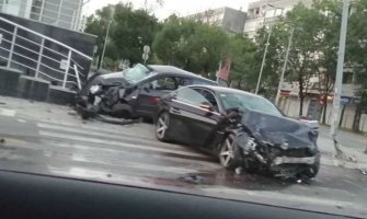 Djevojka životno ugrožena, vozač uhapšen