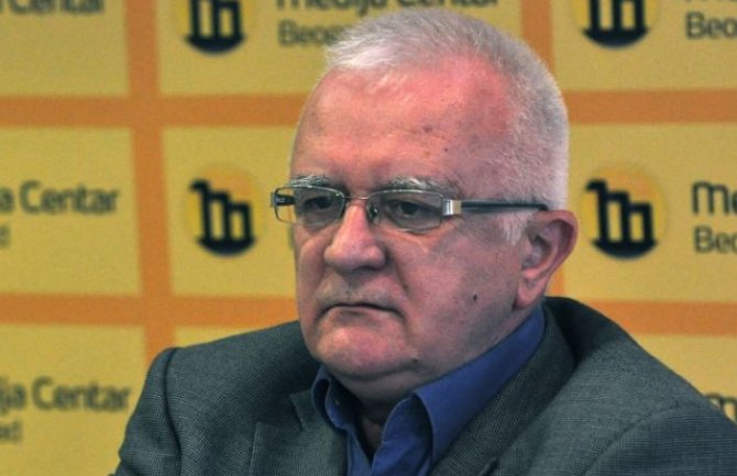 Janjić: Ne možete se zbog crkve kockati međudržavnim odnosima