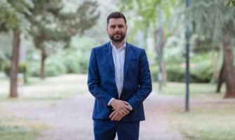 Vujović: Vučić da nauči da je Crna Gora nezavisna