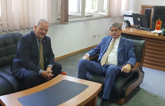 Obezbijediti veće prisustvo holandskih investicija na crnogorskom tržištu