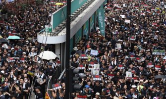 Protesti u Hong Kongu, traže ostavke zbog zakona o izručenju