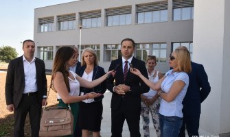 Šehović: Završena škola u Golubovcima vrijedna 4,5 miliona €, planirano još 10 škola i vrtića u Glavnom gradu