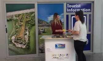 Info punktovi na Aerodromu i Autobuskoj