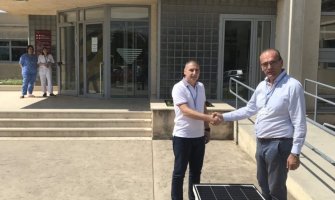 Dom zdravlja na Starom Aerodromu dobio solarnu klupu
