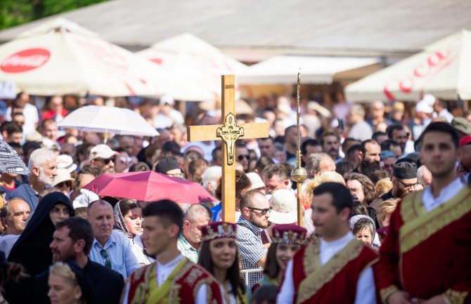 MCP: Hoće li u CG sve biti privatno osim ”državnih” vjerskih objekata?