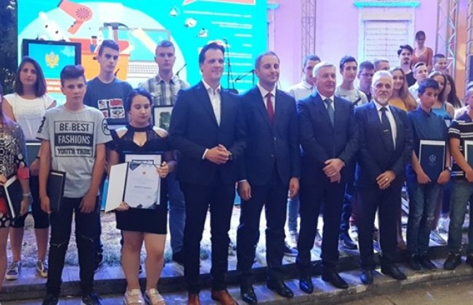 Šehović: Ne čini vrsta posla ljude značajnim, već to čine ljudi od posla, ako ga obavljaju kvalitetno