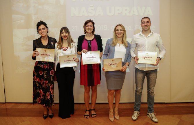 Nagrađeni najbolji službenici u ministarstvima