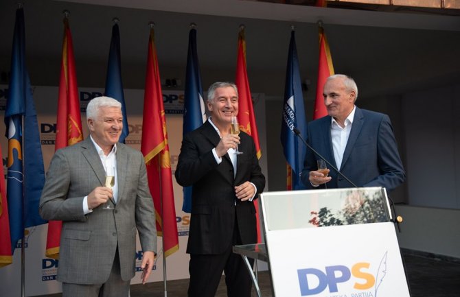 Đukanović na Cetinju: DPS uvijek na pravoj strani