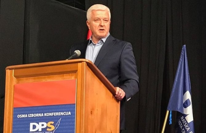  Nećemo uređivati ko će i kada ići u crkve i manastire ali one pripadaju državi