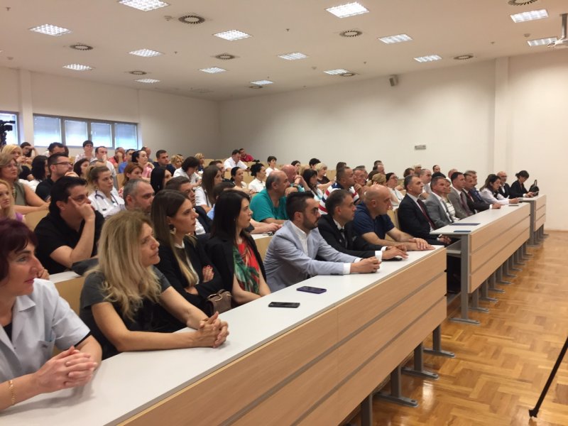 IMG1651e3e0d993ea17353f220cc36f4eaeV