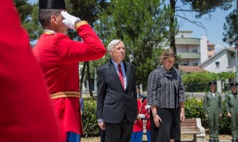 Delegacije UK, SAD i CG odale počast stradalim avionskim posadama savezničkih snaga