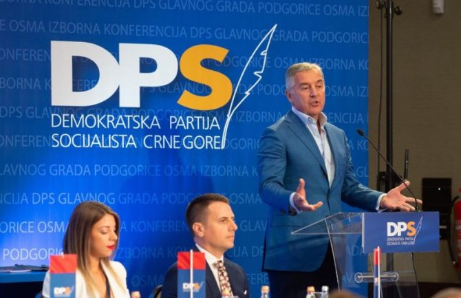 Đukanović: Zadatak partije da se u narednom periodu odupre otporima na domaćoj sceni