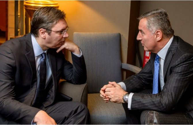 Đukanović: Poziv Vučiću stalno otvoren