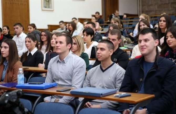 Konkurs za drugi upisni rok na Univerzitetu Crne Gore u ponedjeljak 8. jula