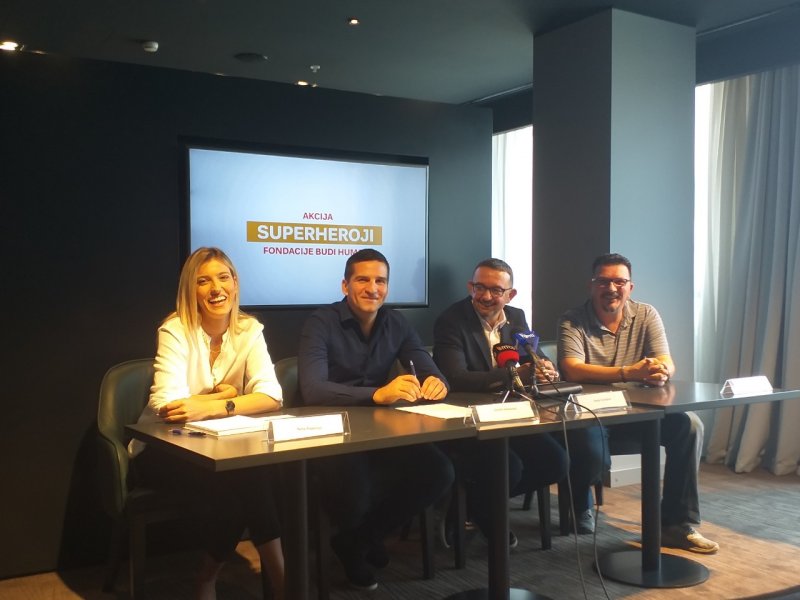 IMG3c450a3e216fa8d752851d74b07b5deaV