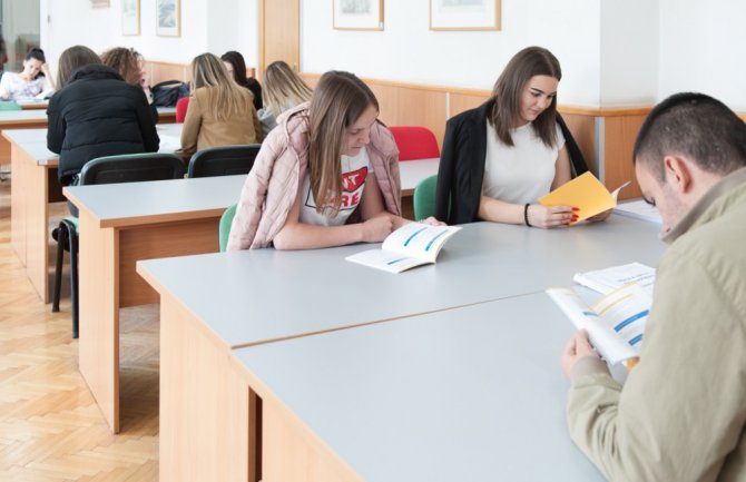 Na Ekonomskom fakultetu UCG od 390 preostalo samo sedam mjesta za upis u II roku