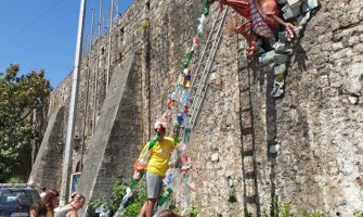 Zmaj u borbi za čist Jadran