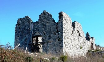 Policija će zabraniti liturgiju SPC na Svaču
