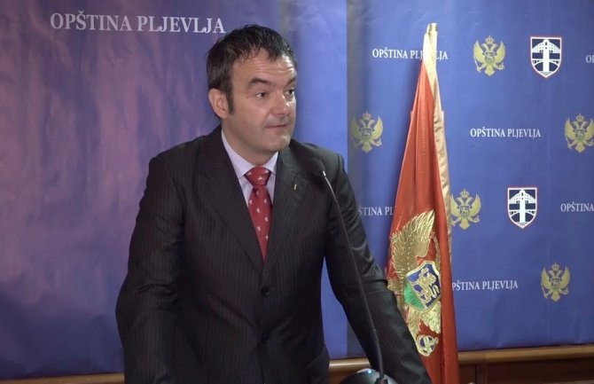 Golubović: Neko će odgovarati za pomor ribe u Ćehotini