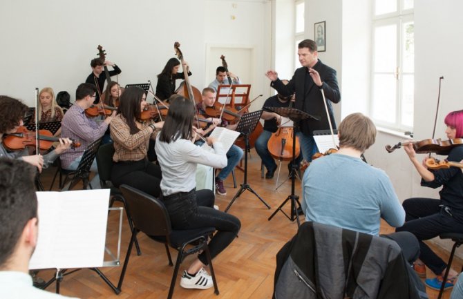 Na Muzičkoj akademiji za Izvođačke umjetnosti 20 mjesta u II roku