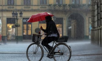 Danas kiša, pljuskovi i grmljavina